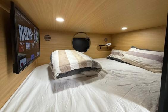 4-Bed Mixed Pod Room